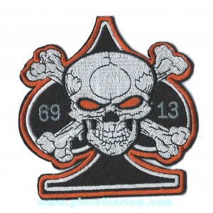 Patch ecusson skull bones spade tete de mort pique 69 lucky 13