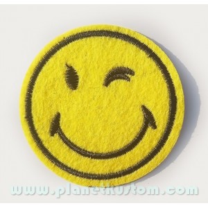 Patch ecusson smiley clin d'oeil ok cool retro emoji emoticon